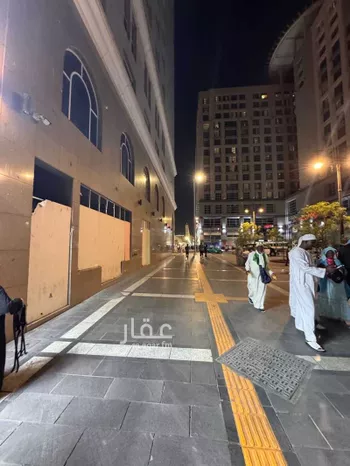 محل للإيجار في شارع ممر مشاه داخل المنطقه المركزيه ، حي بضاعة ، المدينة المنورة ، منطقة المدينة المنورة