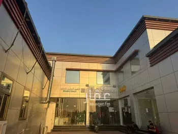 عمارة للبيع في شارع قيس بن مخلد , حي الصالحية, مدينة جدة, منطقة مكة المكرمة صورة 2