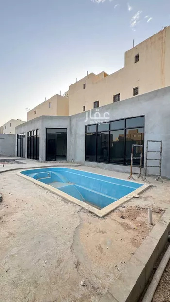 استراحة للبيع في شارع زينب بنت أبي سلمة, حي المهدية, مدينة الرياض, منطقة الرياض