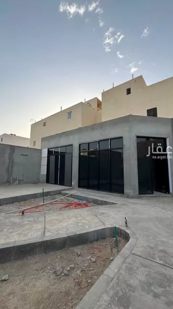 استراحة للبيع في شارع زينب بنت أبي سلمة, حي المهدية, مدينة الرياض, منطقة الرياض صورة 4