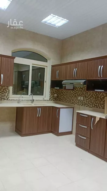 محل للإيجار في شارع الشهاب, مدينة الظهران, المنطقة الشرقية صورة 2