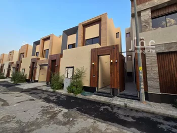 دور للبيع في شارع خرزة, حي الرمال, مدينة الرياض, منطقة الرياض