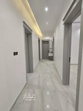 دور للبيع في شارع منصور الطبري, حي الرمال, مدينة الرياض, منطقة الرياض صورة 3