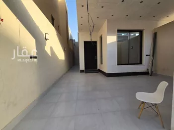 دور للبيع في شارع إبراهيم آل مبارك, حي الرمال, مدينة الرياض, منطقة الرياض صورة 4