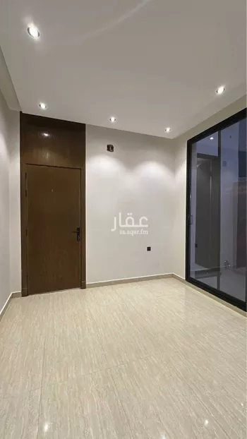 دور للبيع في شارع الحارث بن عبدالرحمن, حي عكاظ, مدينة الرياض, منطقة الرياض صورة 4