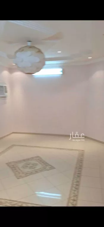 فيلا للبيع في شارع وادي الساهية, حي شبرا, مدينة الرياض, منطقة الرياض صورة 2