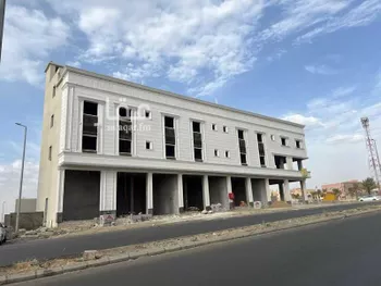 عمارة للإيجار في شارع اليرموك 2, حي اليرموك, مدينة خميس مشيط, منطقة عسير صورة 3
