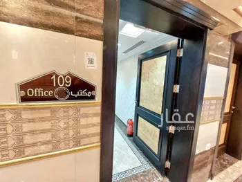مكتب تجاري للإيجار في شارع التخصصي الفرعي, حي المحمدية, مدينة الرياض, منطقة الرياض صورة 4