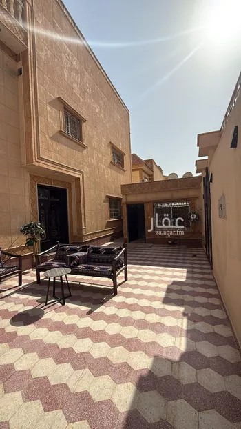 فيلا للبيع في شارع العطف, حي إشبيلية, مدينة الرياض, منطقة الرياض صورة 2