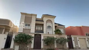 فيلا للبيع في شارع سعيد بن حزم, حي مغرزات, مدينة الرياض, منطقة الرياض صورة 3