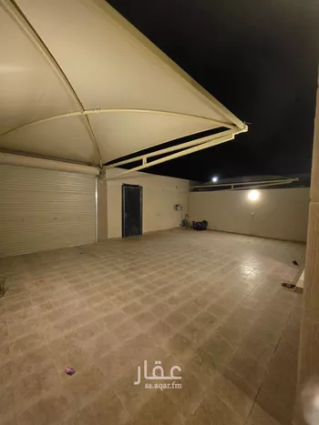فيلا للبيع في شارع علي بن عمر الحمامي, حي مطار الملك خالد الدولي, مدينة الرياض, منطقة الرياض صورة 2
