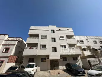 عمارة للبيع في شارع يوسف بن اسماعيل, حي الفيصلية, مدينة جدة, منطقة مكة المكرمة صورة 2