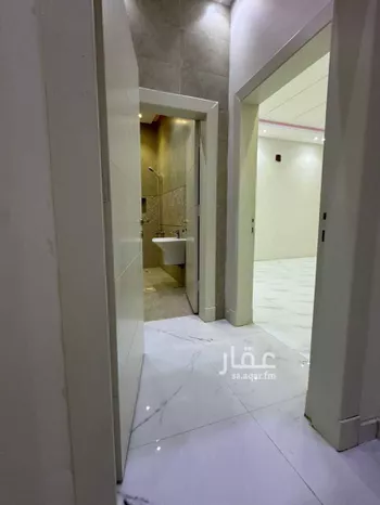 دور للإيجار في شارع محمد بن أبي طاهر, حي المعيزيلة, مدينة الرياض, منطقة الرياض صورة 2