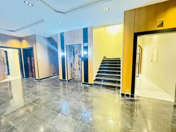 شقة للبيع في شارع شارع 5 ب, حي السويس 2, مدينة جازان, منطقة جازان صورة 2