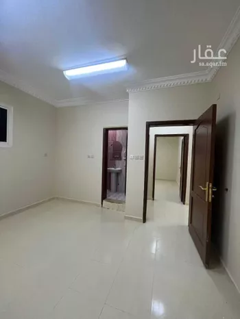 شقة للإيجار في شارع أبي شعيب ، حي القادسية الثاني ، تبوك ، منطقة تبوك صورة 4