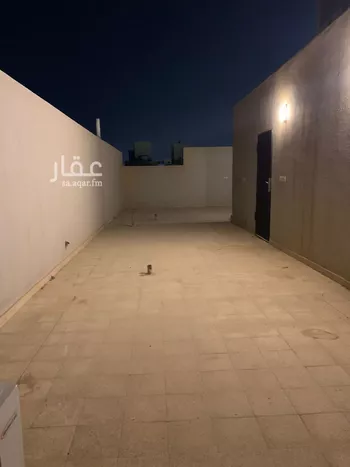 فيلا للبيع في شارع موسي الرازي, حي عكاظ, مدينة الرياض, منطقة الرياض
