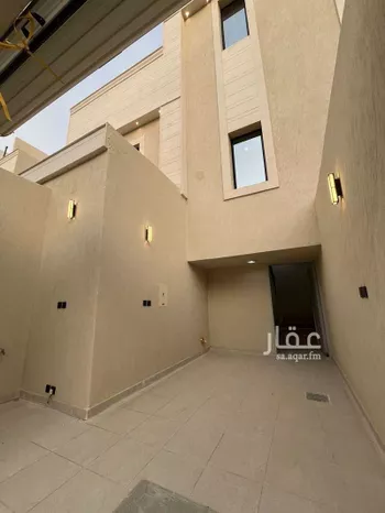 دور للبيع في شارع أبي الحسن الأغر, حي بدر, مدينة الرياض, منطقة الرياض صورة 3