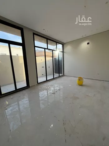 دور للبيع في شارع أدهم بن محرز, حي الملك فيصل, مدينة الرياض, منطقة الرياض صورة 3