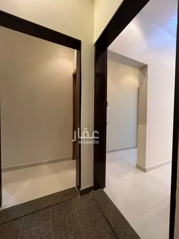 شقة للبيع في شارع عبدالغني بن سلام, حي الملك فيصل, مدينة الرياض, منطقة الرياض صورة 4