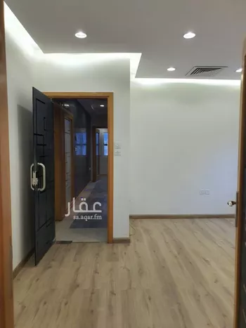 مكتب تجاري للإيجار في شارع القائد, حي العزيزية, مدينة جدة, منطقة مكة المكرمة صورة 4