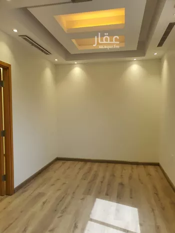 مكتب تجاري للإيجار في شارع القائد, حي العزيزية, مدينة جدة, منطقة مكة المكرمة صورة 3