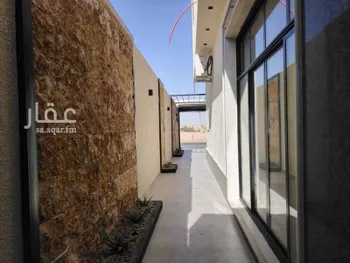 دور للبيع في شارع ابو امامة الحارثي, حي الجامعة, مدينة المزاحميه, منطقة الرياض صورة 3