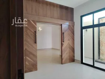دور للبيع في شارع ابو امامة الحارثي, حي الجامعة, مدينة المزاحميه, منطقة الرياض صورة 5