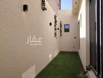 دور للبيع في شارع ابو امامة الحارثي, حي الجامعة, مدينة المزاحميه, منطقة الرياض صورة 4