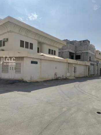 فيلا للبيع في شارع ابن الآبار, حي الرحمانية, مدينة الرياض, منطقة الرياض صورة 2