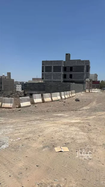 أرض للبيع في شارع حامد ابن بلال ابن الحسن ، حي السد ، المدينة المنورة ، منطقة المدينة المنورة صورة 2