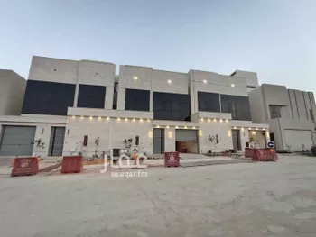 فيلا للبيع في شارع سعيد بن صديق ، حي العوالي ، الرياض ، منطقة الرياض