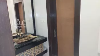 فيلا للإيجار في شارع أحمد مفتي المكي الحنفي, حي طويق, مدينة الرياض, منطقة الرياض صورة 5