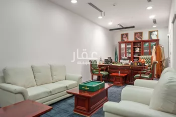 مكتب تجاري للإيجار في شارع موسى بن نصير, حي السليمانية, مدينة الرياض, منطقة الرياض صورة 3
