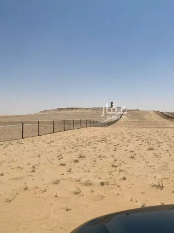 مزرعة للبيع في شارع الاحساء, مدينة بقيق, المنطقة الشرقية