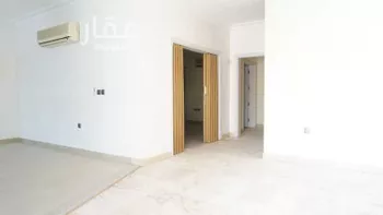 فيلا للإيجار في شارع أبي حدرية, حي المعذر الشمالي, مدينة الرياض, منطقة الرياض صورة 3