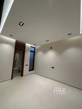 فيلا للبيع في شارع ابن المهاجر, حي المهدية, مدينة الرياض, منطقة الرياض صورة 5