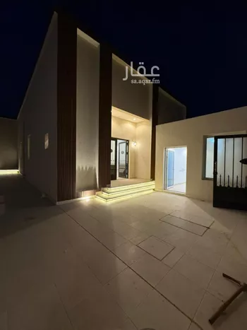 دور للبيع في شارع التجاري, حي العقيق, مدينة الخبر, المنطقة الشرقية صورة 2