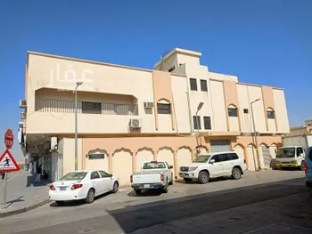 عمارة للإيجار في شارع العزيزية الفرعي, حي العزيزية, مدينة الرياض, منطقة الرياض