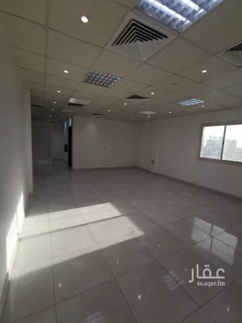 مكتب تجاري للإيجار في شارع طريق الملك فهد, حي الفيصلية الشمالية, مدينة تبوك, منطقة تبوك صورة 5