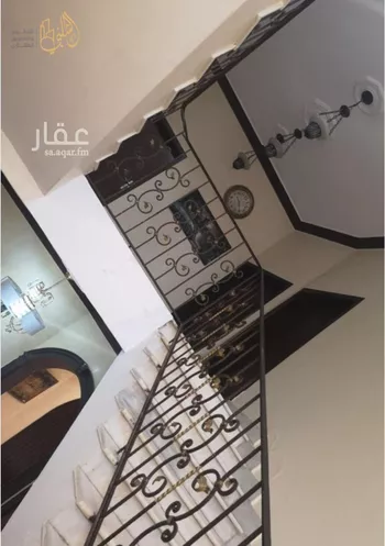 فيلا للبيع في شارع عبيدالله الزهري, حي النهضة, مدينة جدة, منطقة مكة المكرمة صورة 2