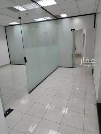عمارة للإيجار في شارع طريق الامير محمد بن عبدالرحمن, حي المنصورة, مدينة الرياض, منطقة الرياض صورة 3