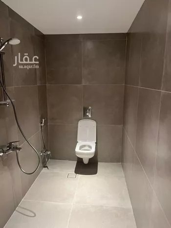 فيلا للبيع في شارع محمد بن خليفة, حي الفاخرية, مدينة الرياض, منطقة الرياض صورة 5