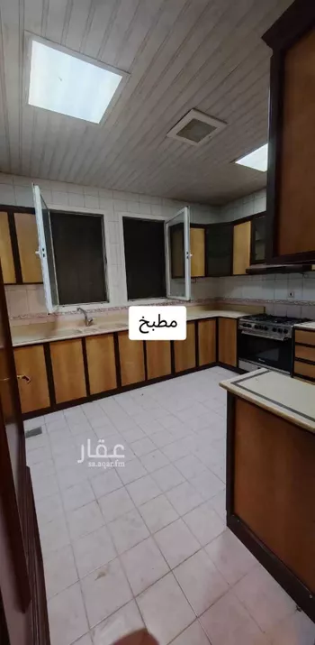 فيلا للإيجار في شارع القماري, حي إشبيلية, مدينة الرياض, منطقة الرياض صورة 3