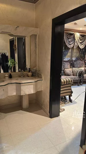 فيلا للبيع في شارع السر, حي السويدي, مدينة الرياض, منطقة الرياض صورة 3