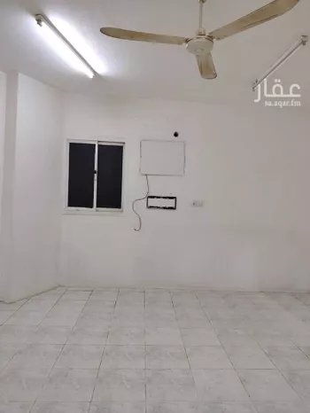 شقة للإيجار في شارع المعذر ، حي الناصرية ، الرياض ، منطقة الرياض صورة 4