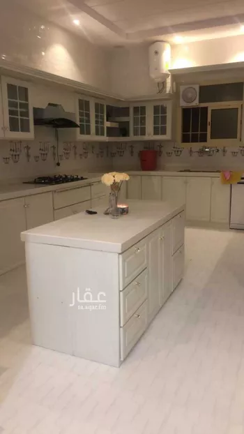 فيلا للبيع في شارع محمد بن نصر الدمشقي, حي الفيصلية, مدينة الخرج, منطقة الرياض صورة 2