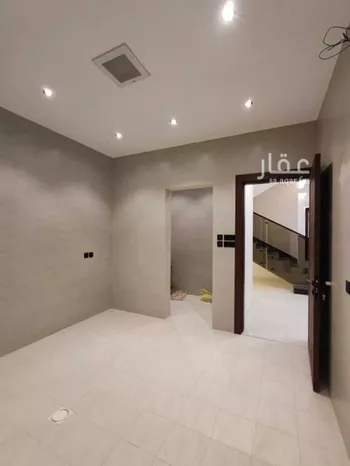 فيلا للبيع في شارع مرزوقي الجاوه, حي العوالي, مدينة الرياض, منطقة الرياض صورة 2