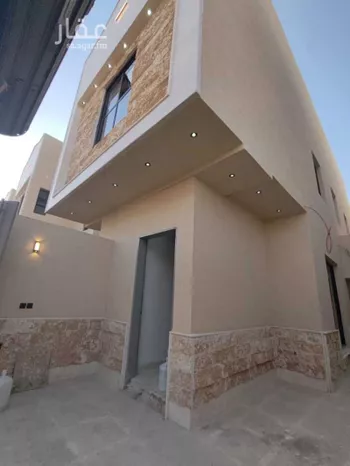 دور للبيع في شارع عبدالكريم قاضي خان, حي طويق, مدينة الرياض, منطقة الرياض صورة 4