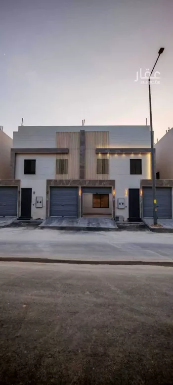 فيلا للبيع في شارع عبدالرحمن القاضي, حي عكاظ, مدينة الرياض, منطقة الرياض