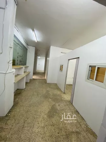 محل للإيجار في شارع طريق الملك عبدالعزيز, حي الحسام, مدينة الباحة, منطقة الباحة صورة 5